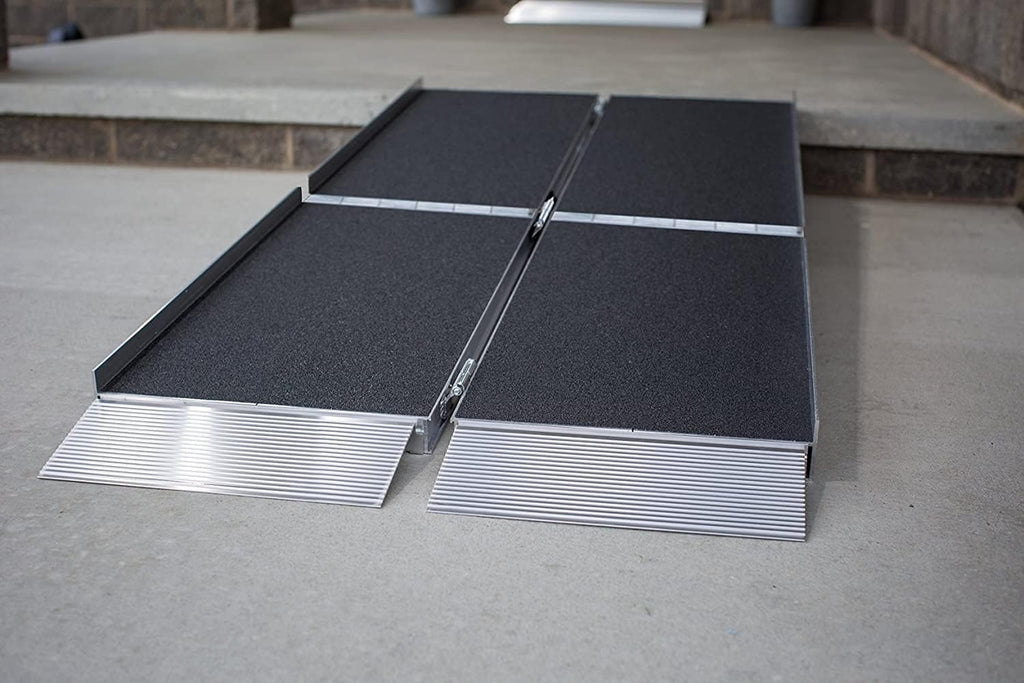Portable Trifold Ramp 7 Foot R651