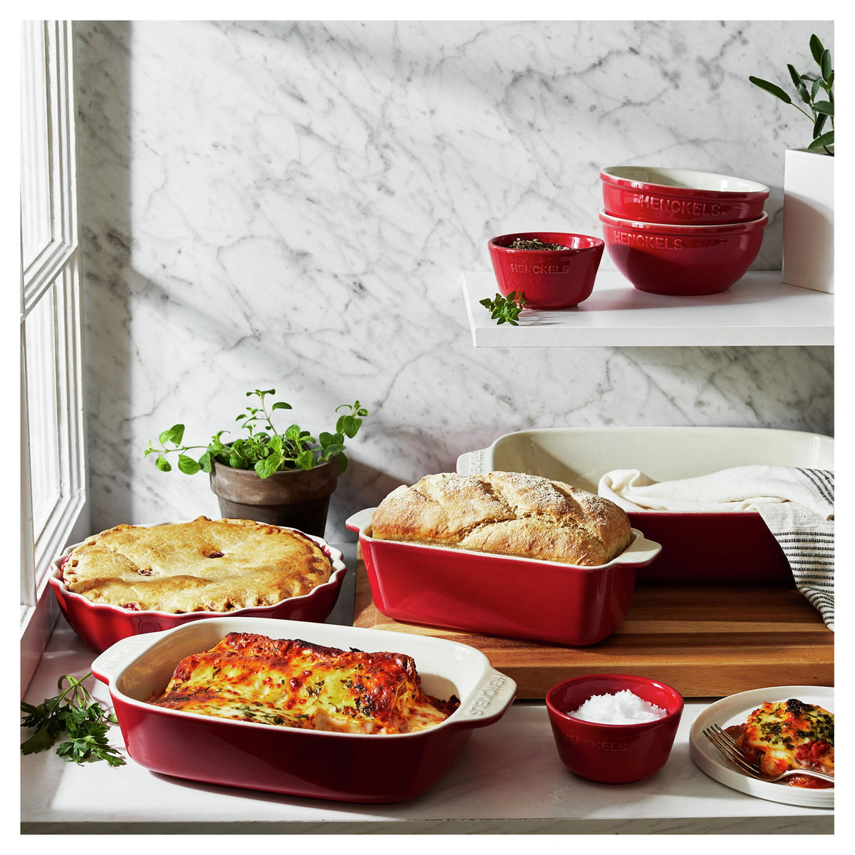 8pc Ceramic Bakeware and Serving Set H484370