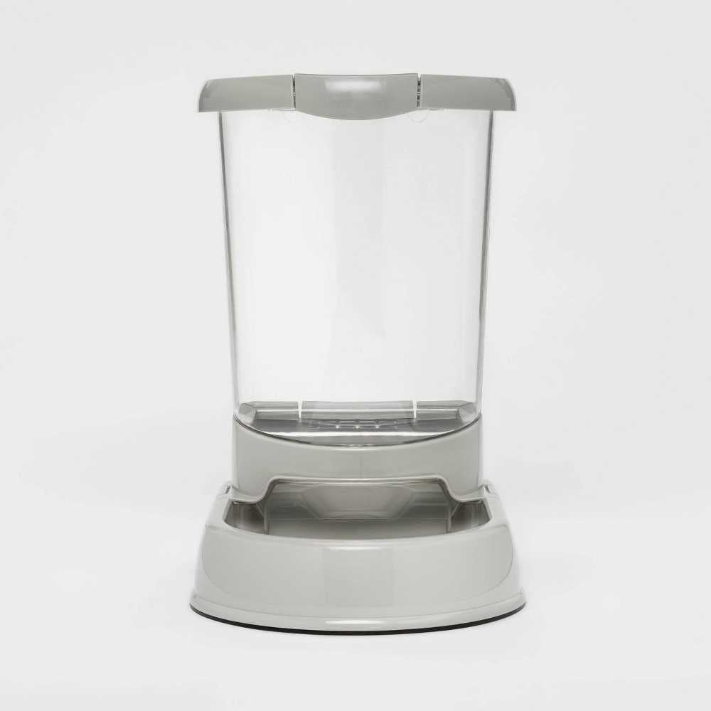 Small Gravity Dog & Cat Feeder 2 1/2 lbs D514