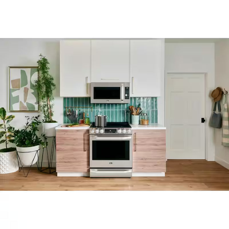 1000-Watt Stainless Steel Countertop Microwave E798
