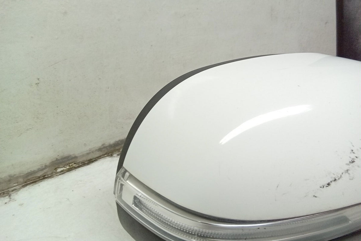 Pre-Owned 2014 Kia Soul Passenger RH Door Mirror OEM M9580